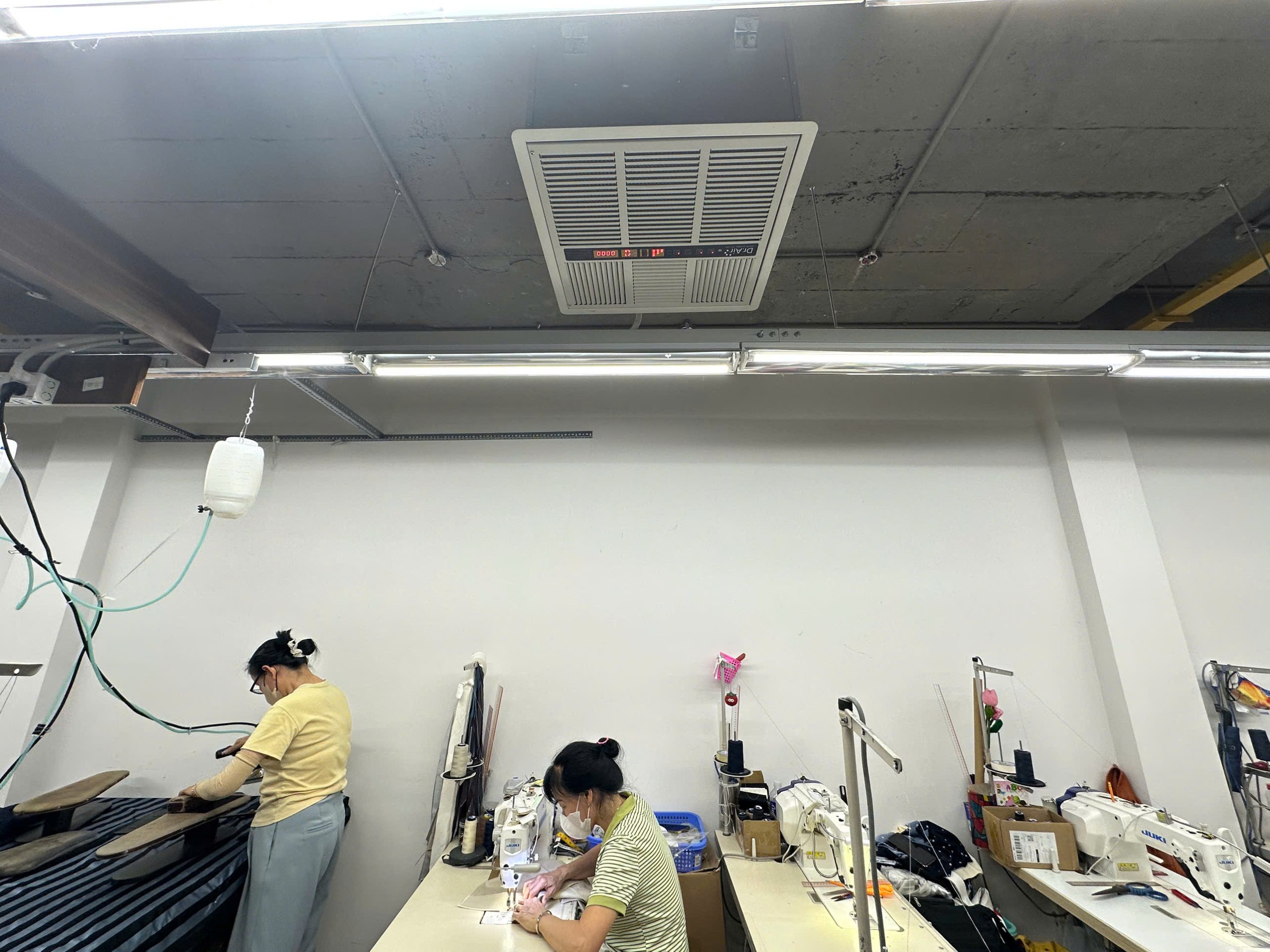 z6945340002759 950baddd2cec1d66219bfba7913a8844 scaled