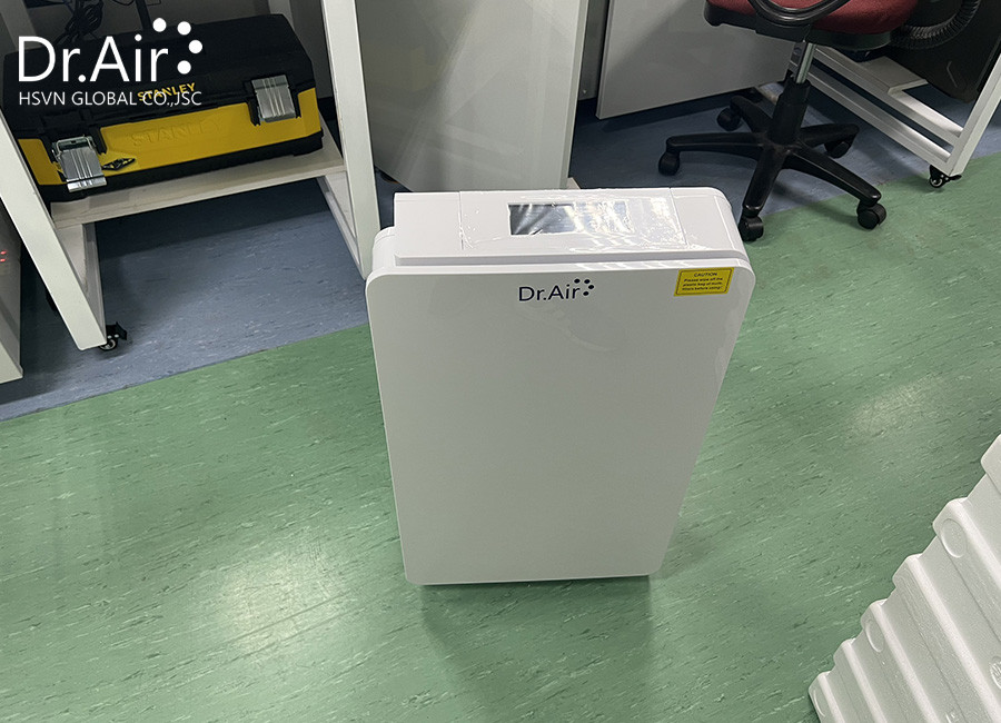 may ozone khu mui phong xet nghiem 2